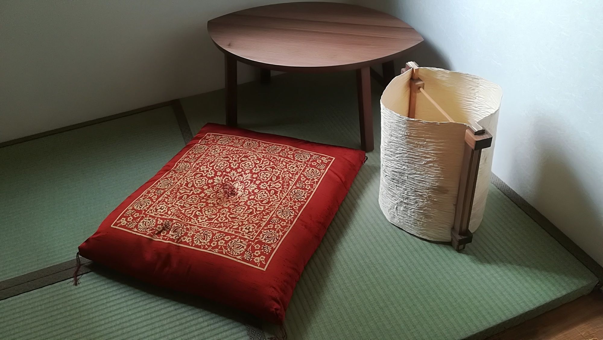 Guesthouse Yours Ōsaka Extérieur photo